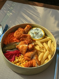 Makarnalı Çıtır Tavuk Bowl görseli