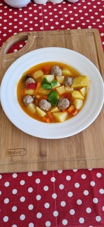 Sulu Köfte Yemeği görseli