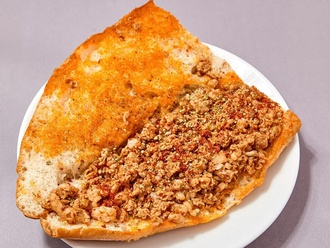 Yarım Ekmek Duble Sebzesiz Kokoreç görseli