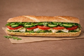 Pr Humuslu Peynirli Vegan Sandviç görseli