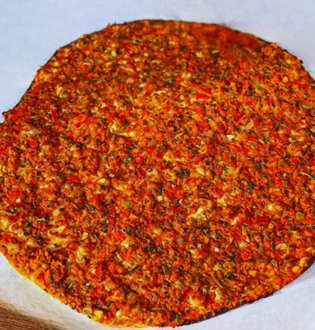 5 Adet Odun Ateşinde Lahmacun + Coca Cola (330 Ml.) görseli