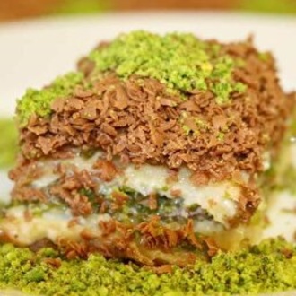 Soğuk Fıstıklı Sütlü Baklava (1 Kg.) görseli