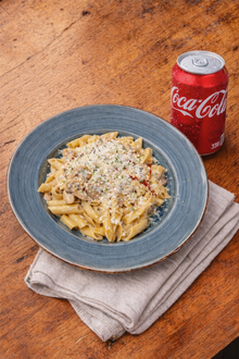 Penne Alfredo Coca-cola Menü görseli