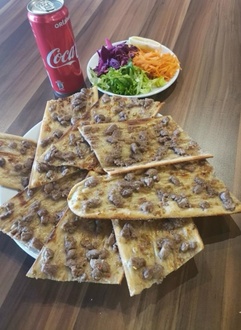 Bıçak Arası Pide + Coca Cola Doyuran Menü görseli