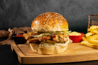 El Chapo Chicken Burger görseli