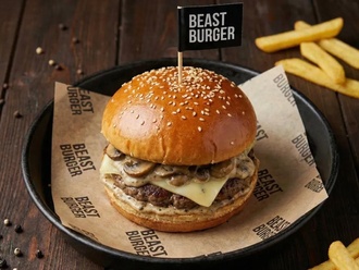 Double Mushroom Beast Burger görseli