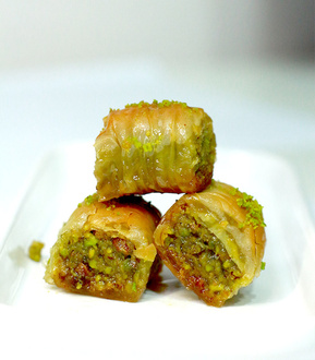 Antep Fıstıklı Özel Baklava (200 Gr.) görseli
