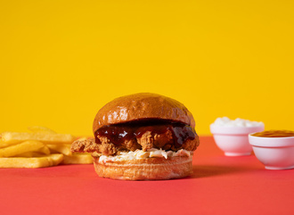 Chicken Bbq Burger görseli