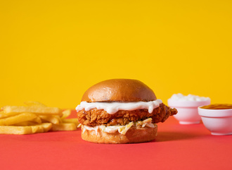 Chicken Ranch Burger görseli