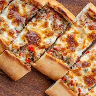 Sucuklu Kaşarlı Pide görseli