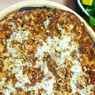 Kaşarlı Lahmacun görseli
