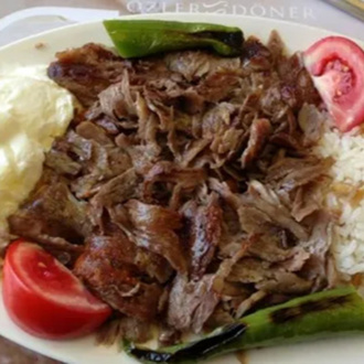 Pilav Üstü Döner görseli