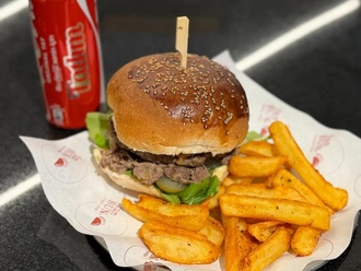 Tiftik Etli Burger Menü görseli