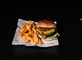 Cheeseburger Menü görseli