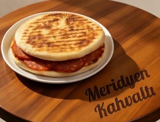 Bazlama Sucuklu Tost görseli