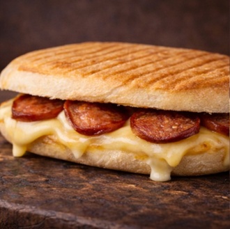 Sucuklu Kaşarlı Tost görseli