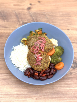 Vegan Köfte Bowl görseli