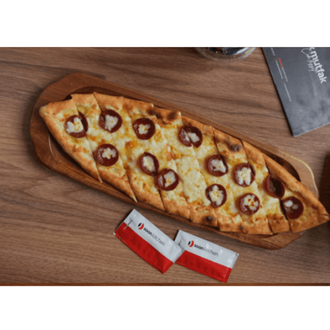 Sucuklu Kaşarlı Pide görseli