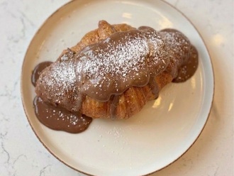 Çikolatalı Kruvasan görseli