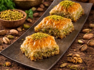 Fıstıklı Baklava (750 Gr.) görseli