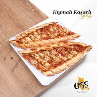 Kıymalı Kaşarlı Pide görseli