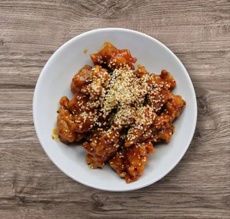 General Tso Tofu görseli