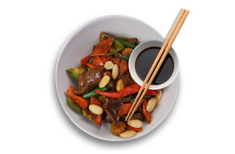 Acılı Bademli Dana Eti görseli