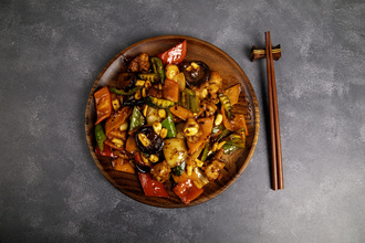 Kung Pao Usulü Tavuk görseli