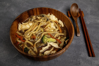 Tavuk Udon Çorbası görseli