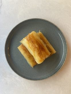 Glutensiz Kıymalı Börek görseli