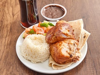 Yarım Piliç + 2 Kanat + 1 Pilav + 1 Kara Fırın Lavaşı + 1 Cam Şişe 245Ml Susurluk Ayranı görseli