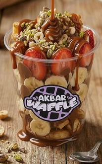 Karamel Çikolatalı Bardak Waffle görseli