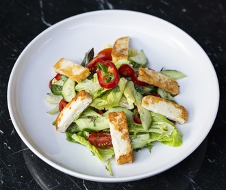 Hellimli Salata görseli