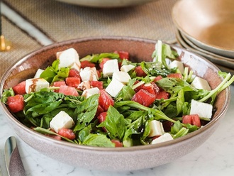 Köy Usülü Salata görseli