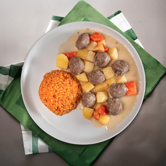 Ekşili Köfte & Bulgur Pilavı görseli