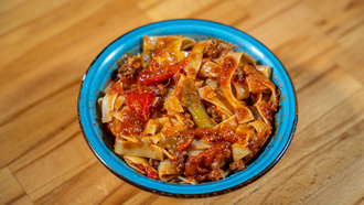 Fettuccine Bolonez görseli