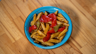 Soya Soslu Sebzeli Penne görseli