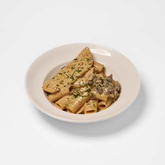 Kremalı Tavuklu Rigatoni görseli