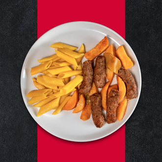 İzmir Köfte & Penne Makarna görseli