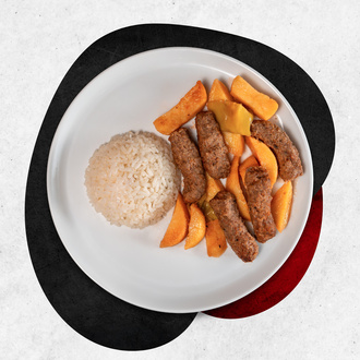 İzmir Köfte & Pirinç Pilavı görseli