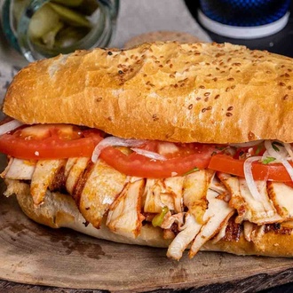 Özel Hatay Soslu Yarım Ekmek Tavuk Menü görseli