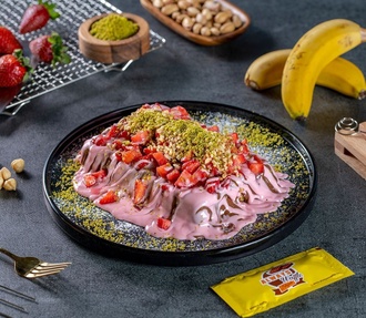 Çilek Festivali Waffle (İki Kişilik) görseli