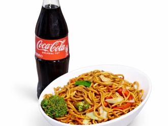 Coca-cola Fırsatı (Sebzeli Erişte) görseli