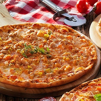 Con Carne Piliçli Pizza görseli