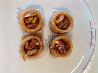 Kuş Yuvası Fıstıklı (500 Gr.) görseli