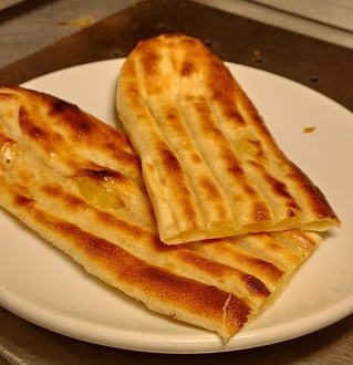Kır Pidesi Patatesli görseli