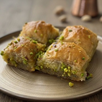 Fıstıklı Baklava (250 G) görseli