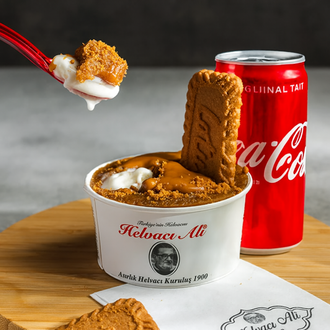 Dondurmalı Lotus Bisküvili İrmik Helvası(150gr.) & Coca-cola(33cl.) görseli