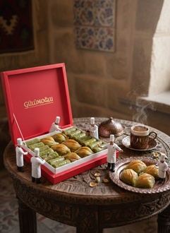 Baklava Kutusu Kırmızı ( 970 Gr ) görseli