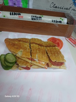 Tam Ekmek Arası Kaşarlı Tost görseli